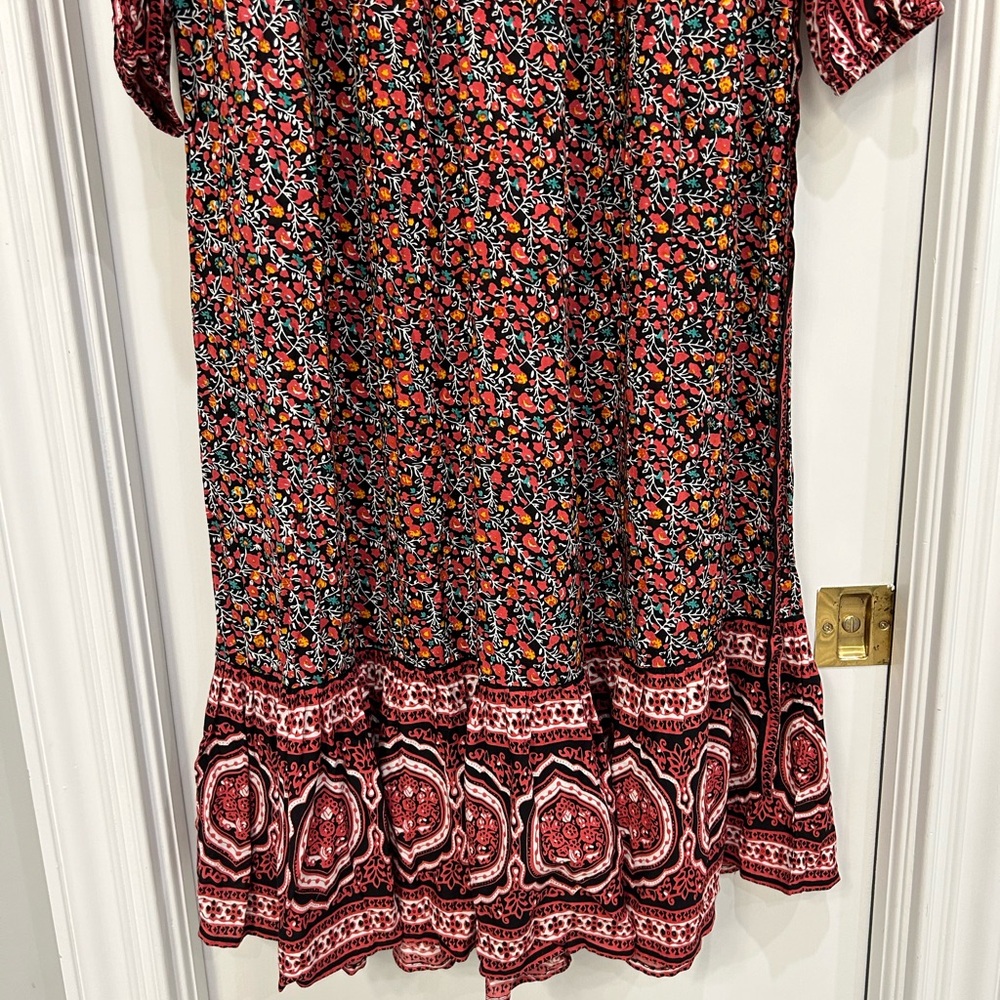 NEW Natural Life V-neck dress with tassels. Size XS. NWT. - Picture 3 of 11